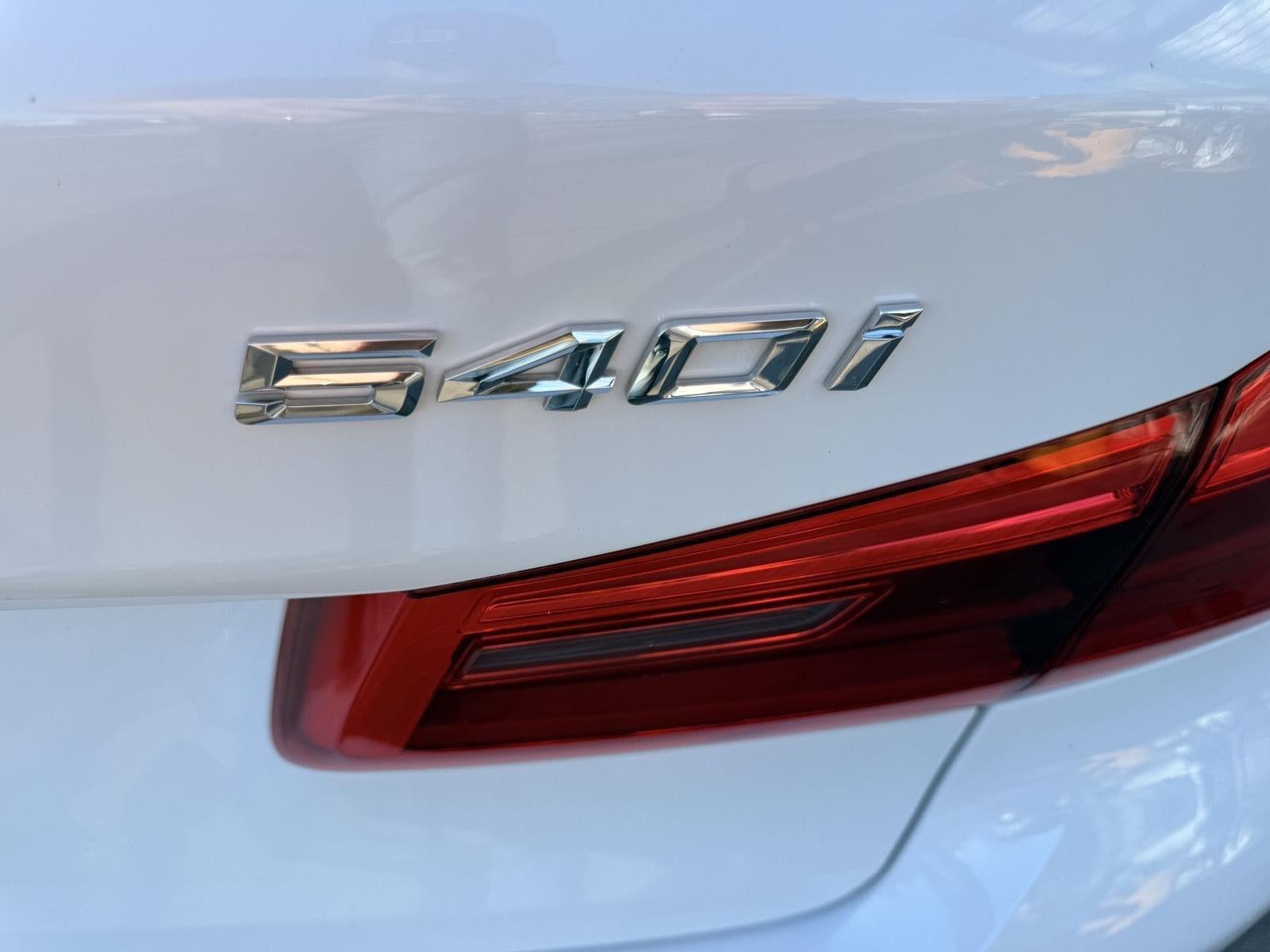 2018 BMW 5 Series 540i