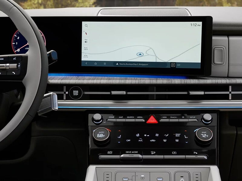 2025 Hyundai Santa Fe interior tech